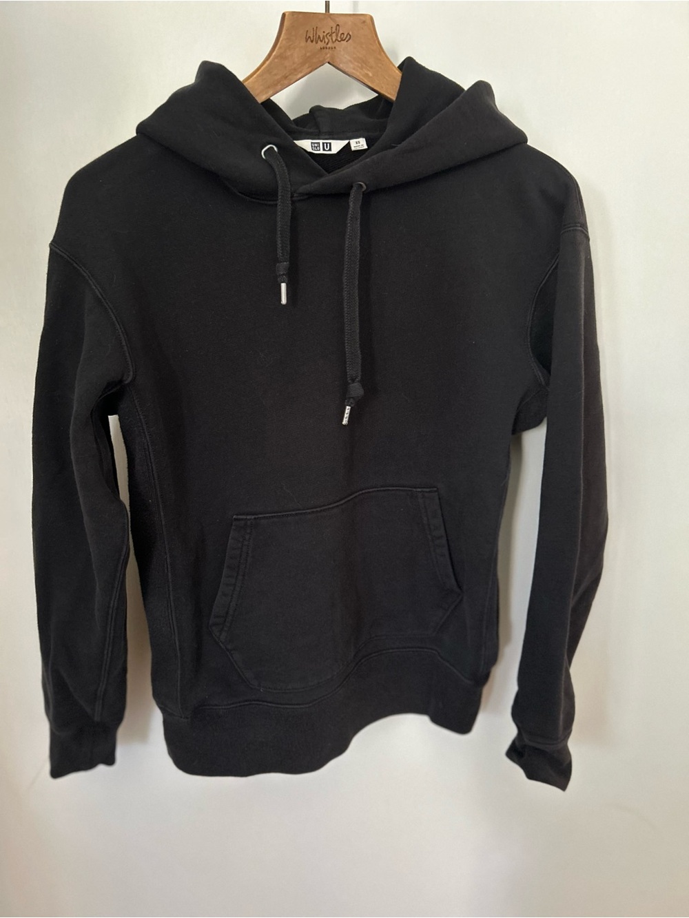 Uniqlo men’s Black Pullover Hoodie with Kangaroo Pocket